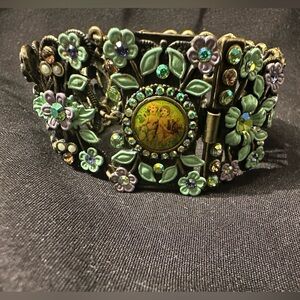 1980-90's MX by Michael Morrison Vintage Enamel & Crystal Scrolled bracelet 🦋